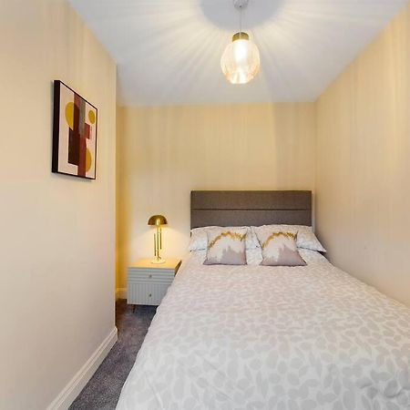 It'S Broadway Baby! Great House Close To City Centre Belfast Extérieur photo