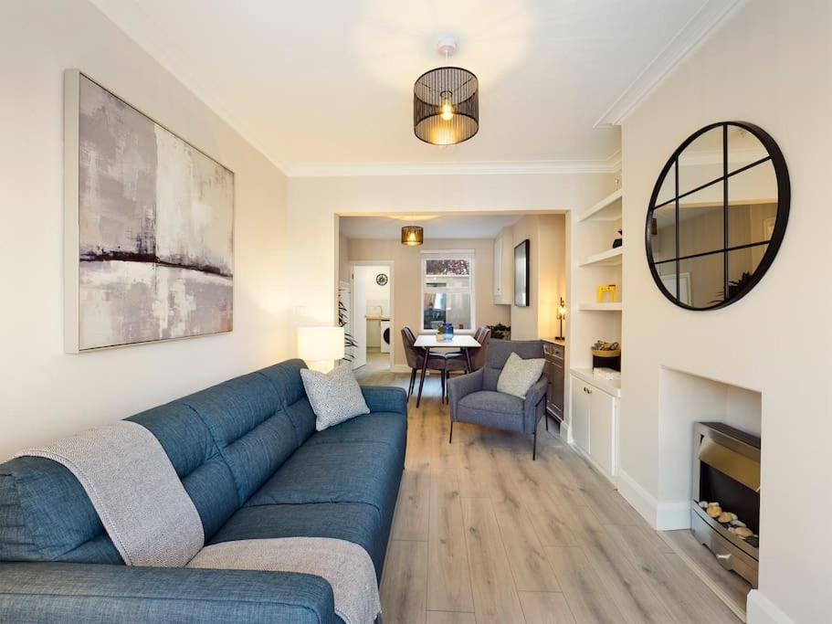It'S Broadway Baby! Great House Close To City Centre Belfast Extérieur photo