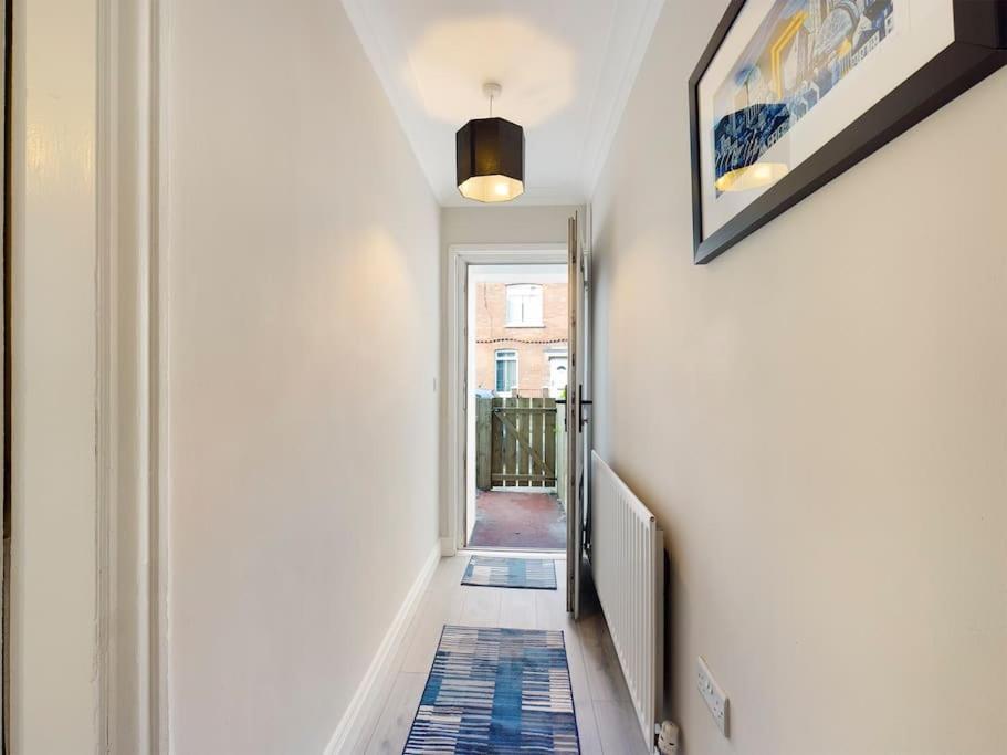 It'S Broadway Baby! Great House Close To City Centre Belfast Extérieur photo