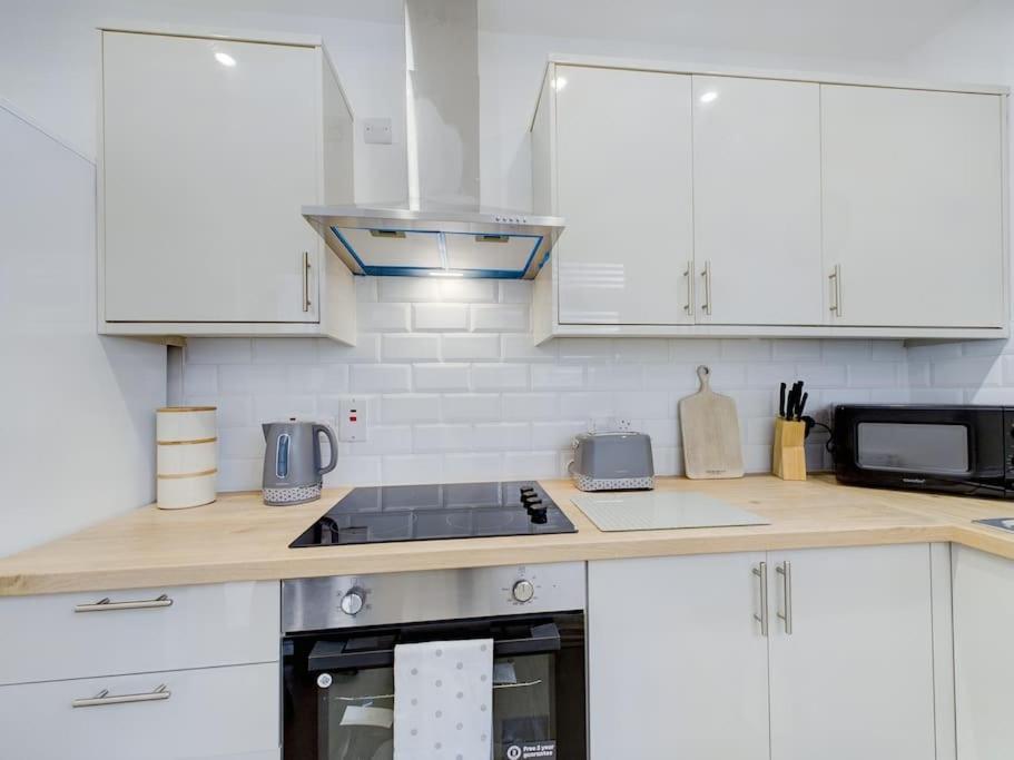 It'S Broadway Baby! Great House Close To City Centre Belfast Extérieur photo